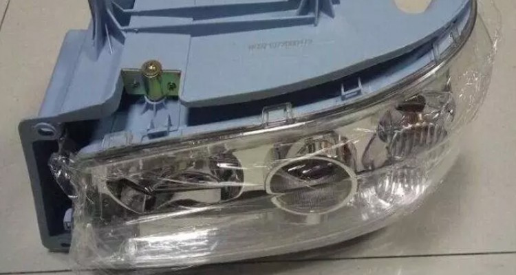 HOWO Truck Sinotruk Spare Parts WG9719720002 Head Light Great Efficiency