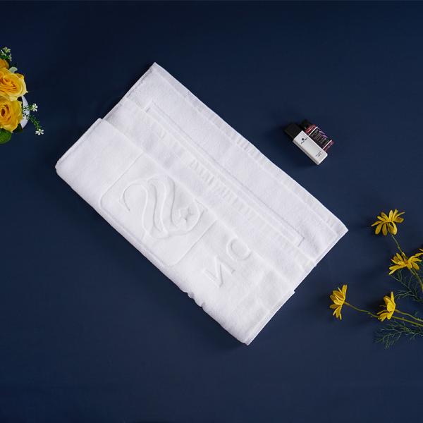 Jacquard Logo Hotel Collection Bath Mats , 100% Cotton Hotel Bathroom Floor Mats
