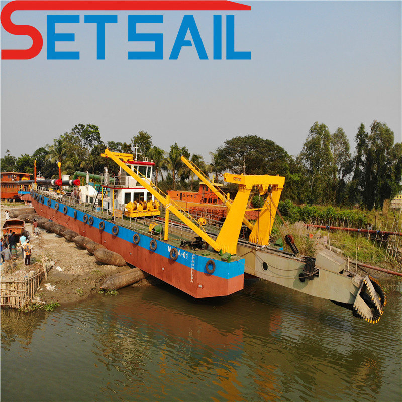 18 Inch Hydraulic Cutter Suction Sand Mining Dredger for Sand