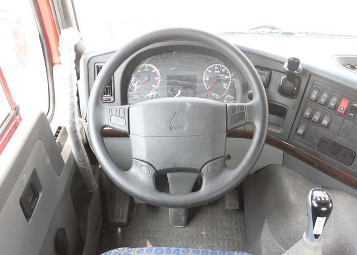 HOWO 4X2 TRACTOR TRUCK STEERING