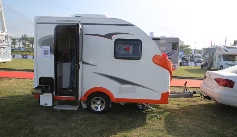 Customized Lightweight Camping Trailers With Independent Suspension Lifted Stage