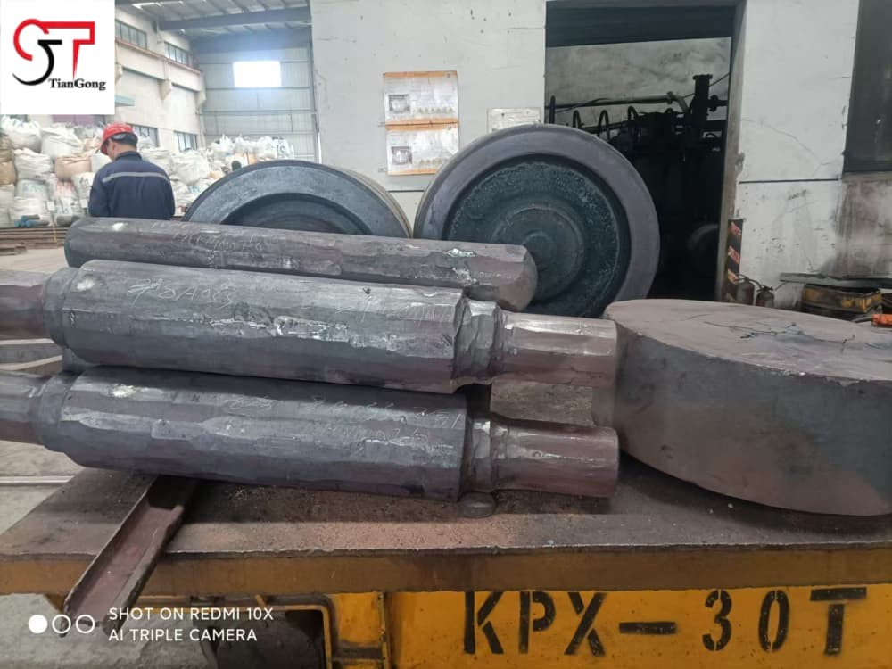  High Density Steel Forging Blank Custom Carbon Steel Blank Gear Shaft Forging Manufactures