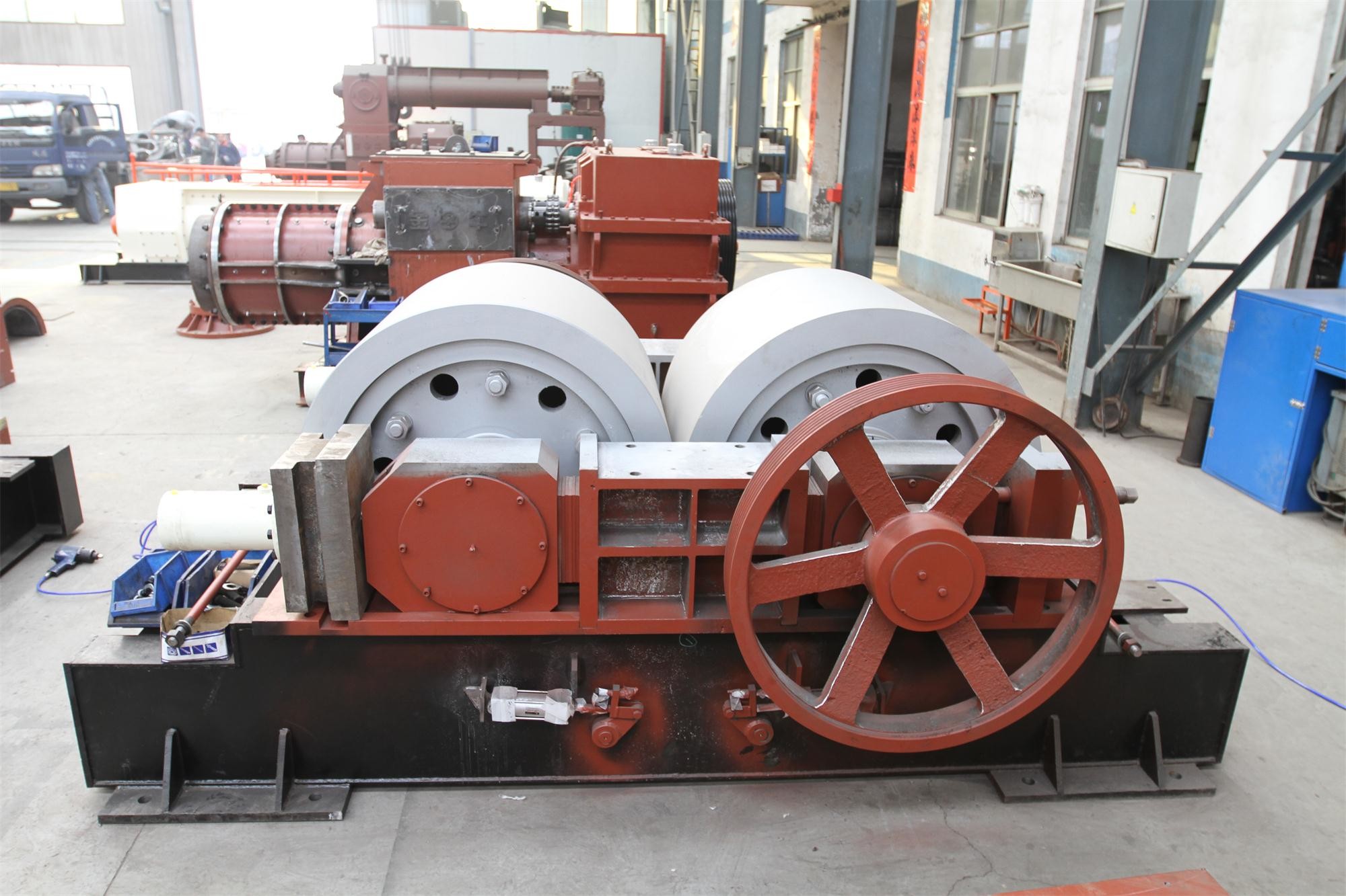 GS800 2mm Brick Crusher Clay Brick Making Machines With Two Motors