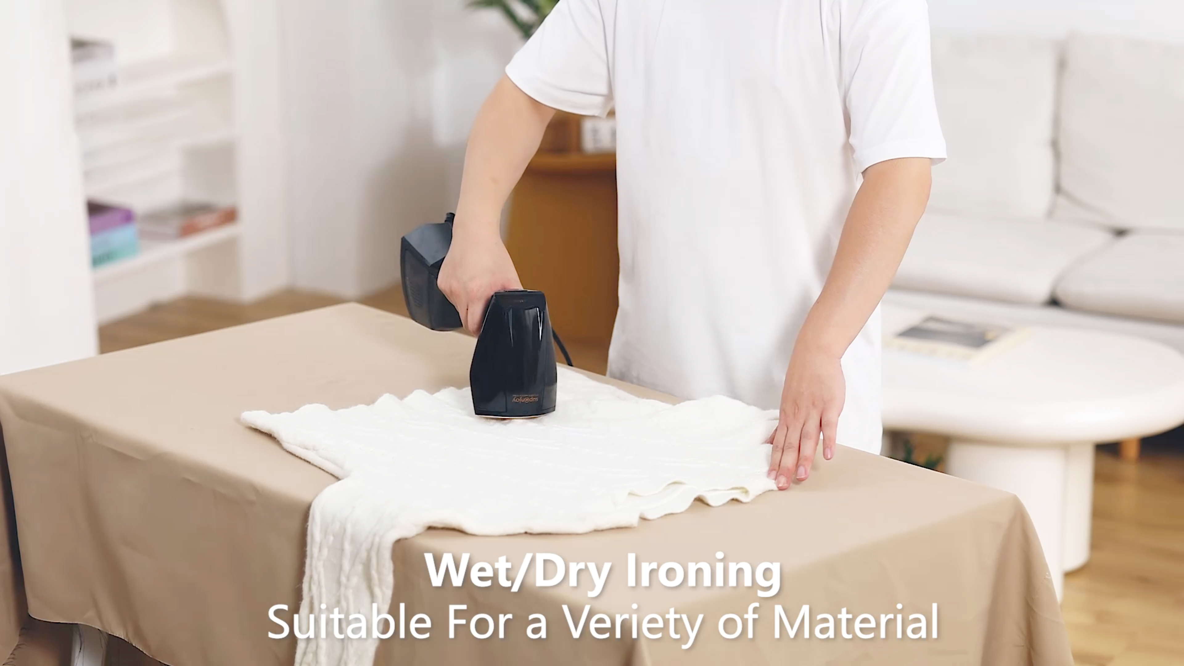 220V Portable Electric Steam Iron Handheld Steamer for Clothes Fast Heat-up Time of 25s
