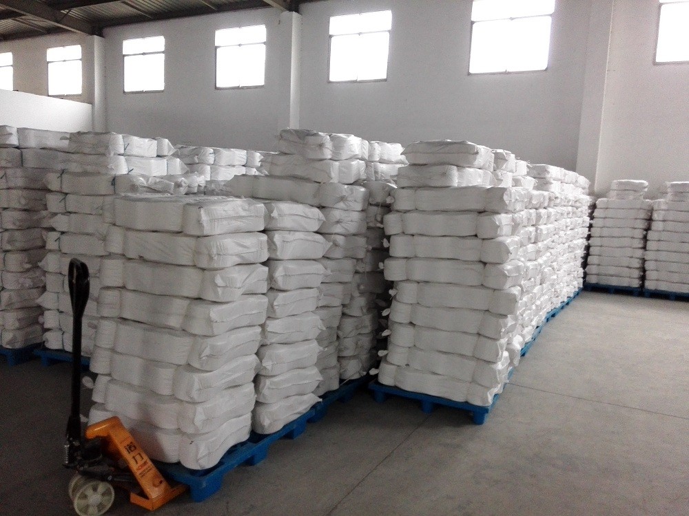 Auto Cone Heat Set Yarn Polyester Spun Yarn 40/2 40/3 Raw White Yarn