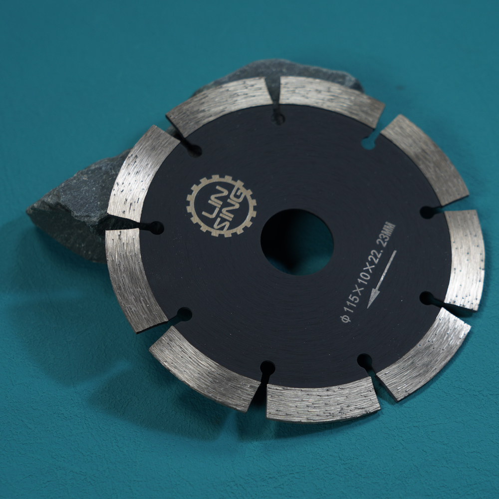 ALLOY STEEL Blade Material 230mm High Frequency Welded Diamond Cutting Disc for Concrete
