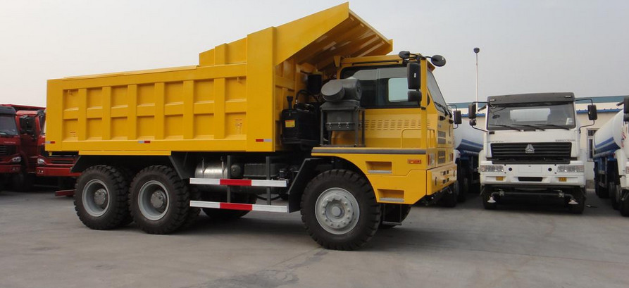Howo dumper lorry / tipper truck 6x4 drive with Hyva Lifting bottom thickness 8mm
