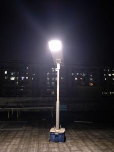  Outdoor Municipal projects worldwide popular Smart Infared Control All In One Solar Led Light solar pv system Manufactures