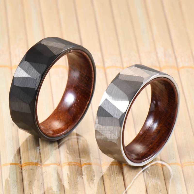 Unisex 8mm Black Rose Wood Inlay Tungsten Ring Classic Faceted Wedding Band for Men Jewelry Main Material Tungsten