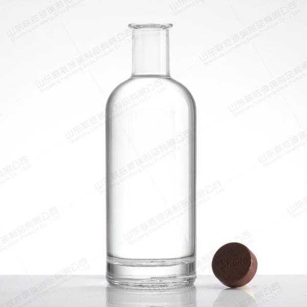 Bottle Material Healthy Lead-free Glass 500ml 700ml Glass Wine Liquor Drinking