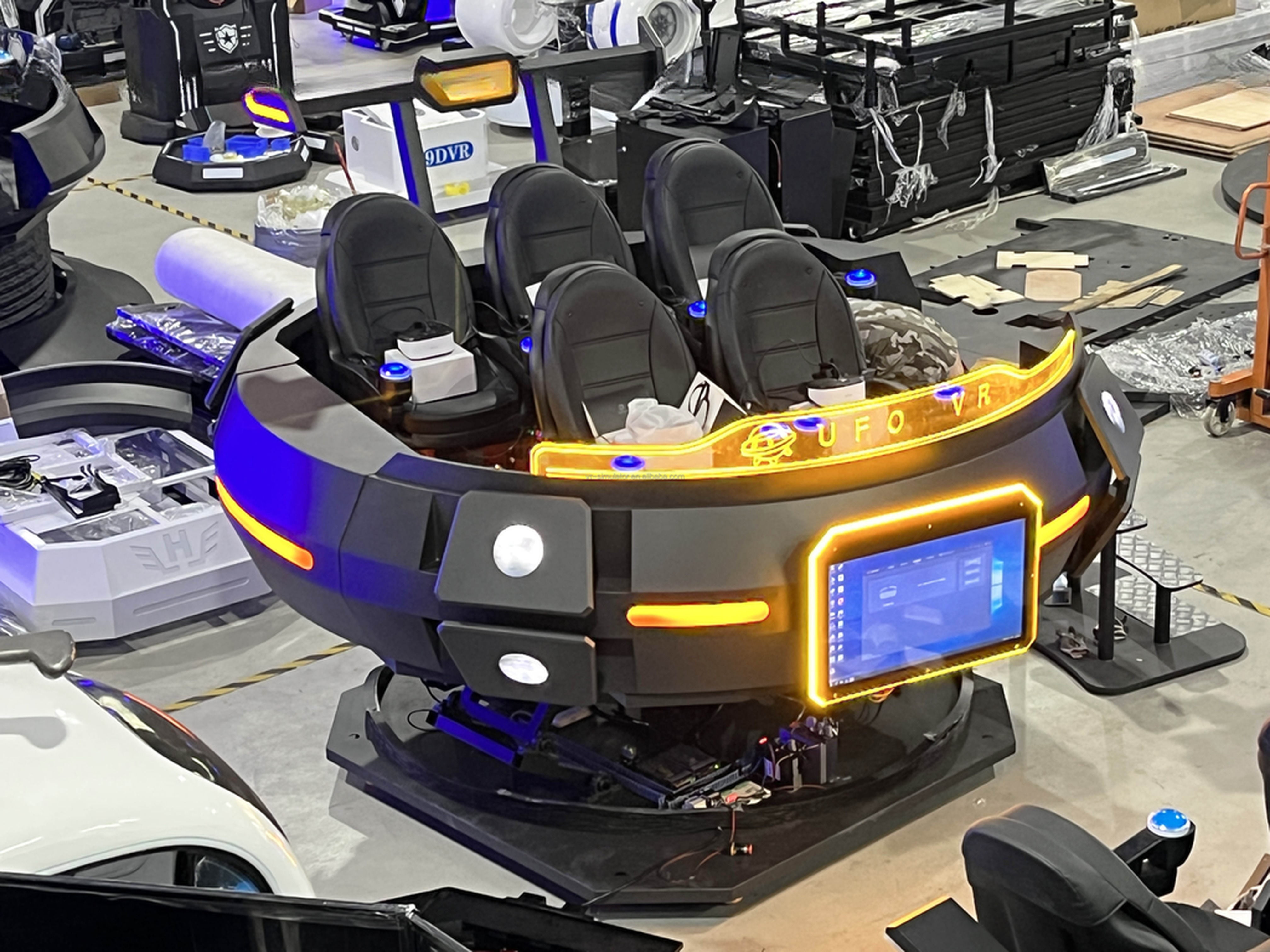 Dreamland Virtual Reality 360 Rotating Chair 5 Seats VR 360 Roller Coaster 720 Degree VR Flight Simulator