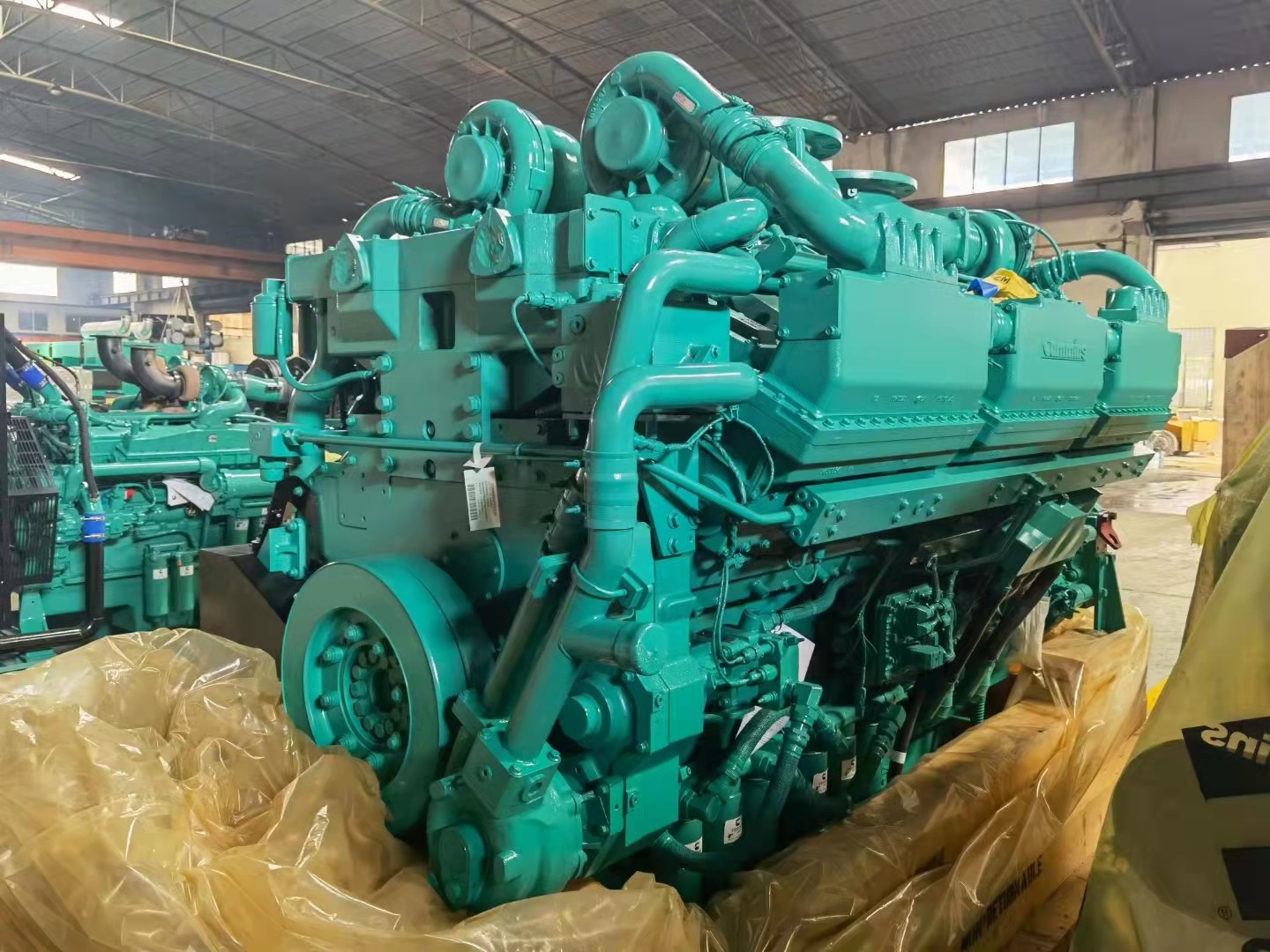 QSK78 G8 2.5mw 3 Phase Diesel Power Generators 400V 2500kw 18 Cylinder