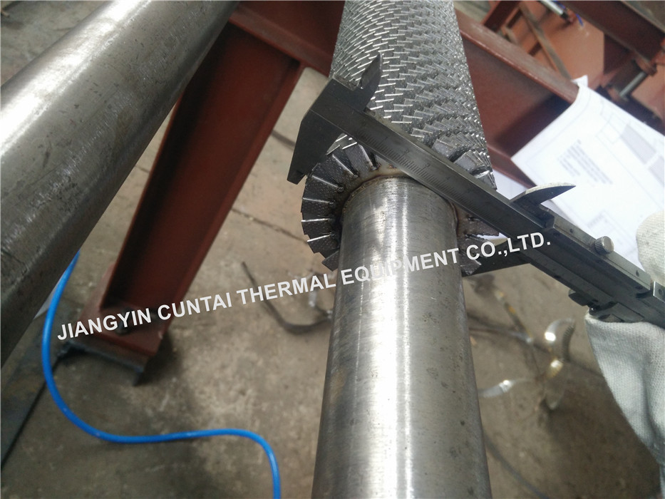 Customized HF Solid Helical Fin Tubes , SA335 Steel Welded Fin Tubes For Air Cooler