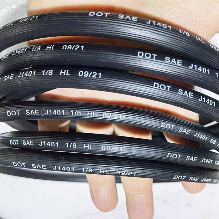 3C DOT 16949 EPDM Hose Brake Fluid 3.2*10.5mm For Automotive