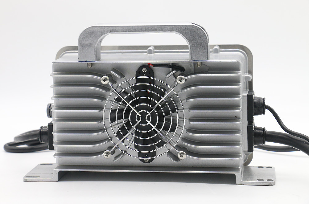 2000W IP67 Waterproof 24V 45Ah Battery Charger - High Power, Durable, and Weatherproof