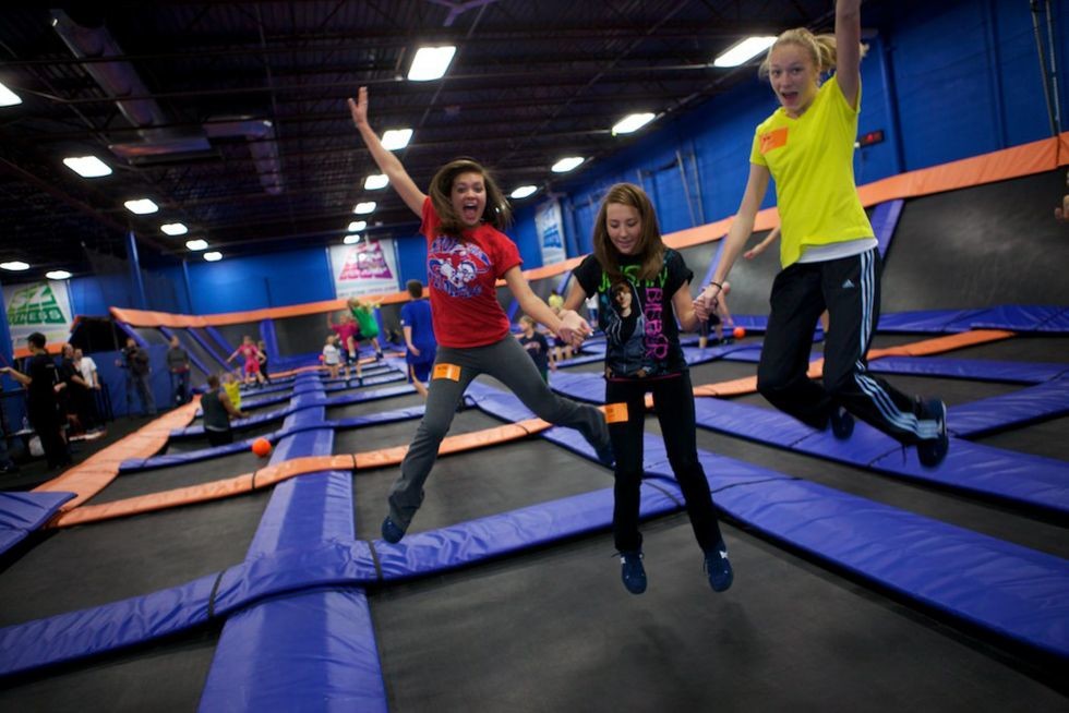 203M2 Having Fun Trampoline Park Indoor on Holiday Children Trampoline Park Fashion Style