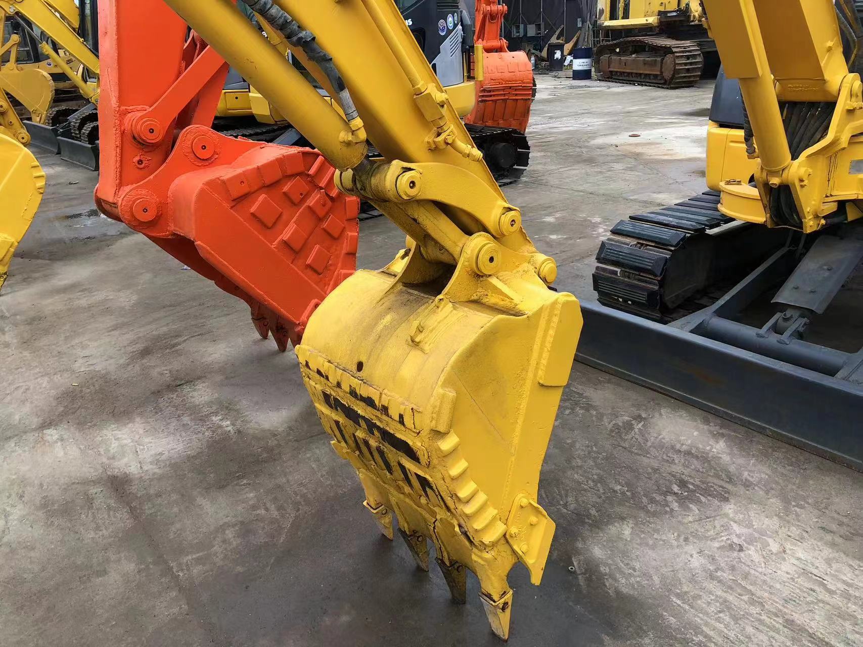 Factory price second hand mini digger komatsu pc40/high power used excavator Komatsu pc40