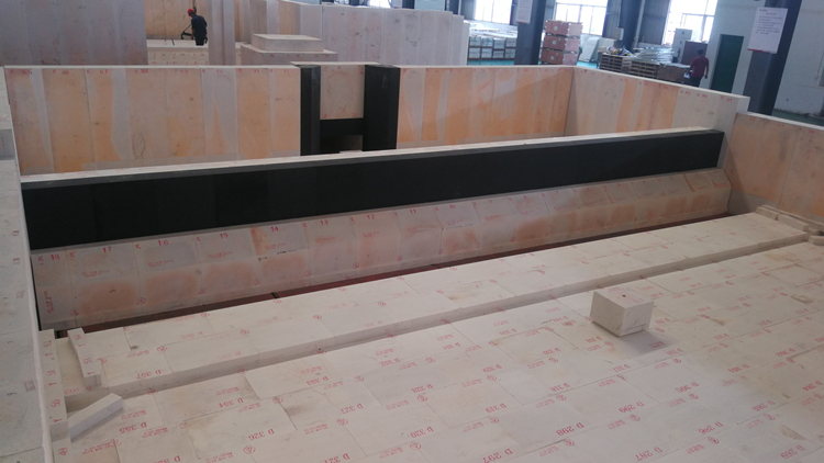 Cr2O3 50-93 and Corrosion Resistant Chrome Tiles for Glass Furnace Wall Block Pitching