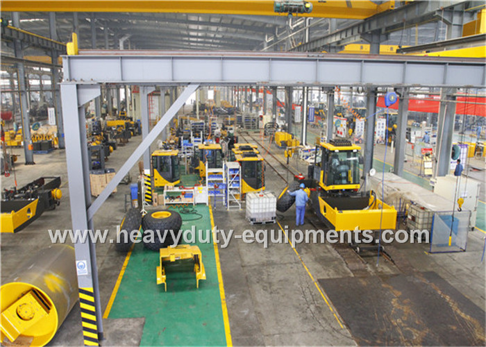 Mechanical Road Construction Equipment SDLG Motor Grader Front Blade With FOPS / ROPS Cab
