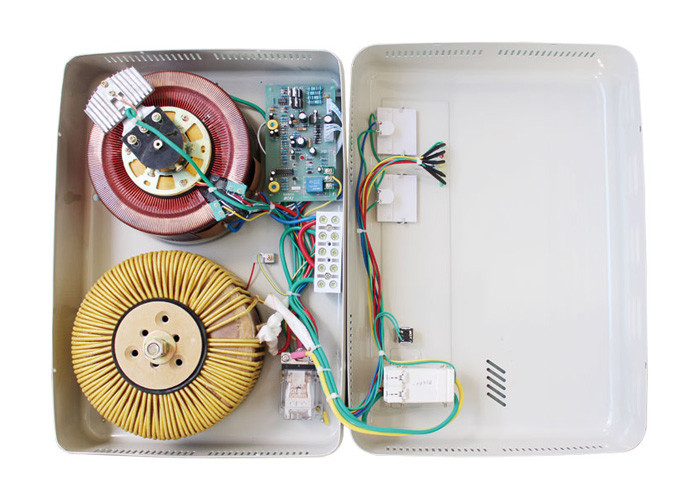 Power Supply Automatic Servo Voltage Stabilizer , Adjustable Wall Type 3500VA Stabilizer