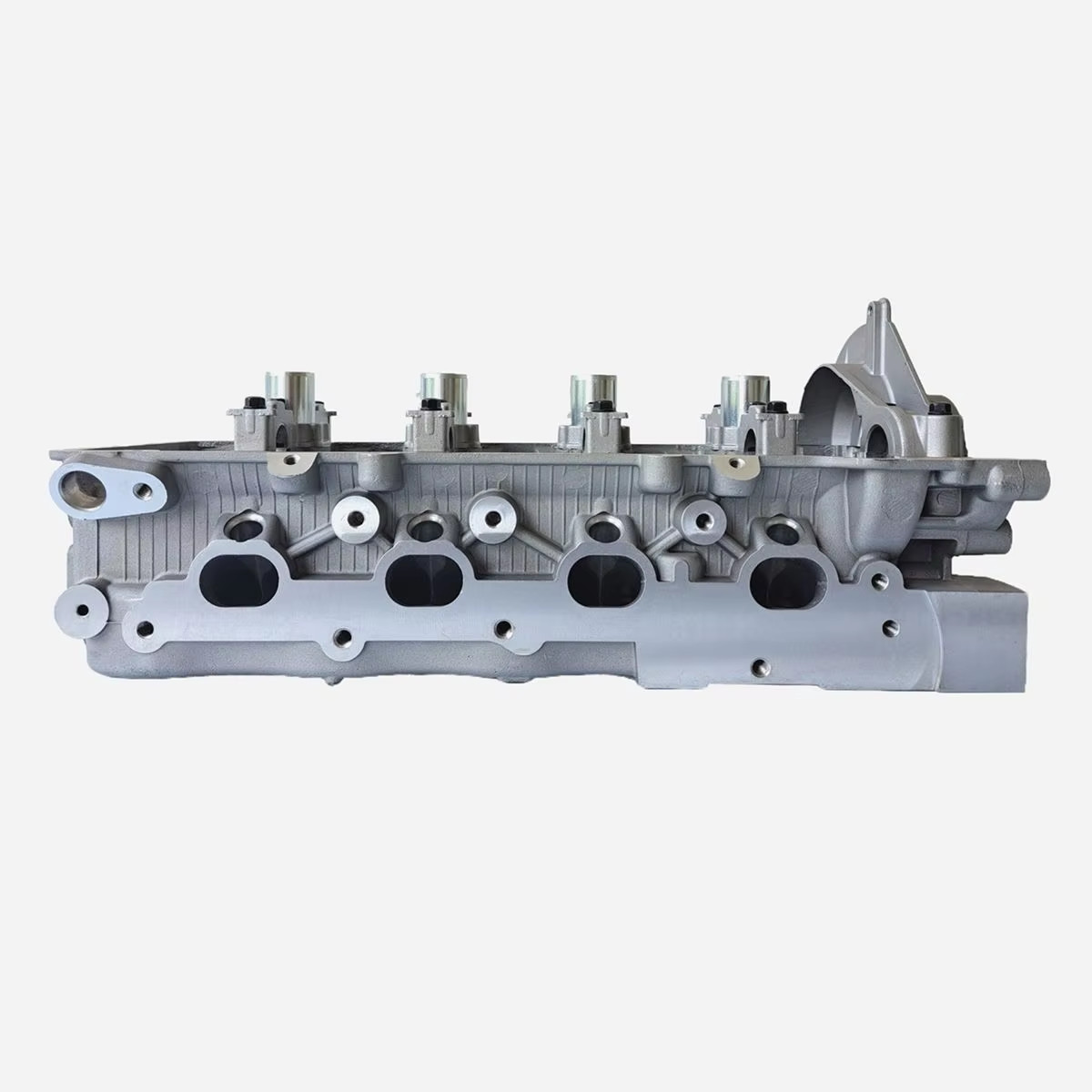 New Auto Engine Parts Aluminum Cylinder Head 472WB-1003010 for CHERY QQ6 M1 Karry YOYO YOYA SQR472 1.1L Petrol Chinese Cars