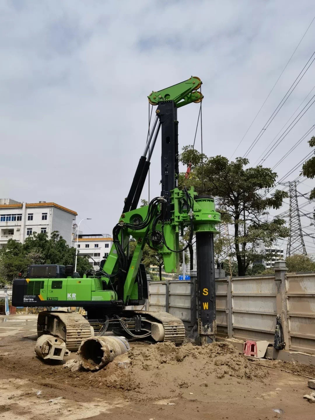 High Performance Fully Hydraulic Rotary Drilling Rig 320kN.M Torque 2000 Diameter Hydraulic Crawler Excavator