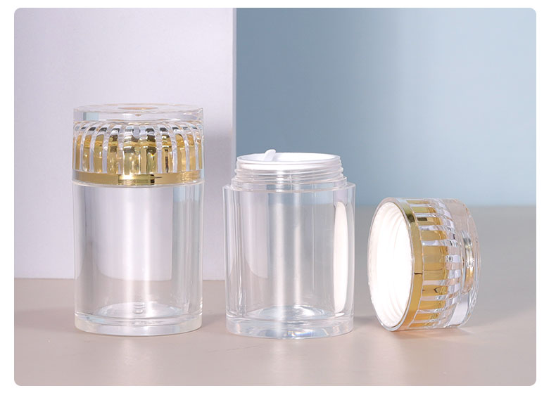 Fancy Glass Square Perfume Bottle 30ml 50ml 100ml with PUMP SPRAYER Sealing Type and Screen Printing Surface Handling