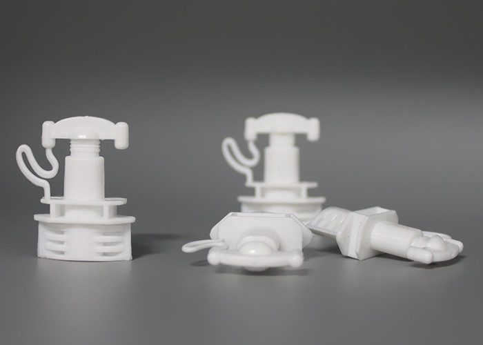 Small Caliber Twist Off Plastic Spout Pouch Cap For Portable Cream Pouch High Tightness