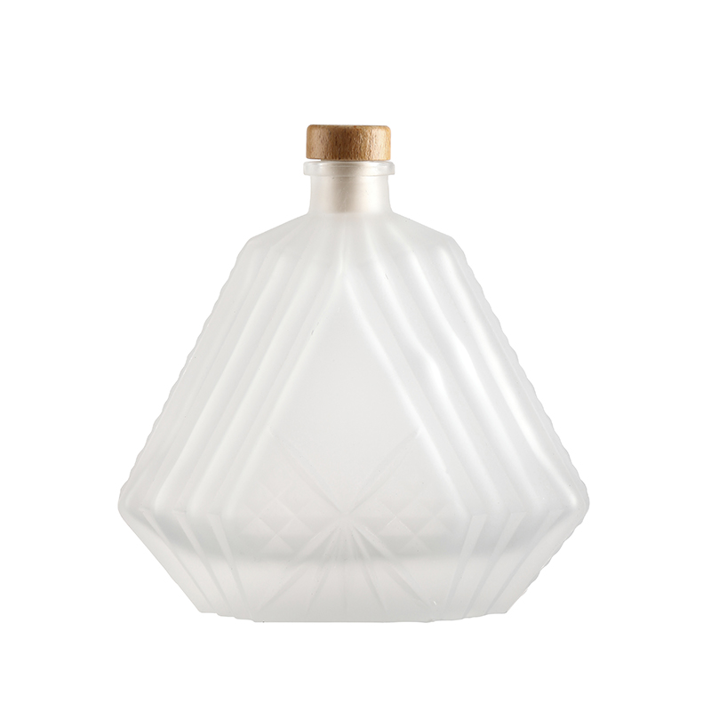 Customized Top Grade Color Ceramic Vodka Bottle with Aluminum Plastic PP Collar Material