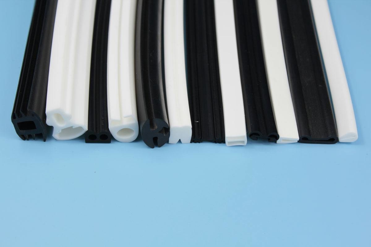 Maintenance Free Silicone Seal Strip , Platinum Cured Silicone Extruded Profiles