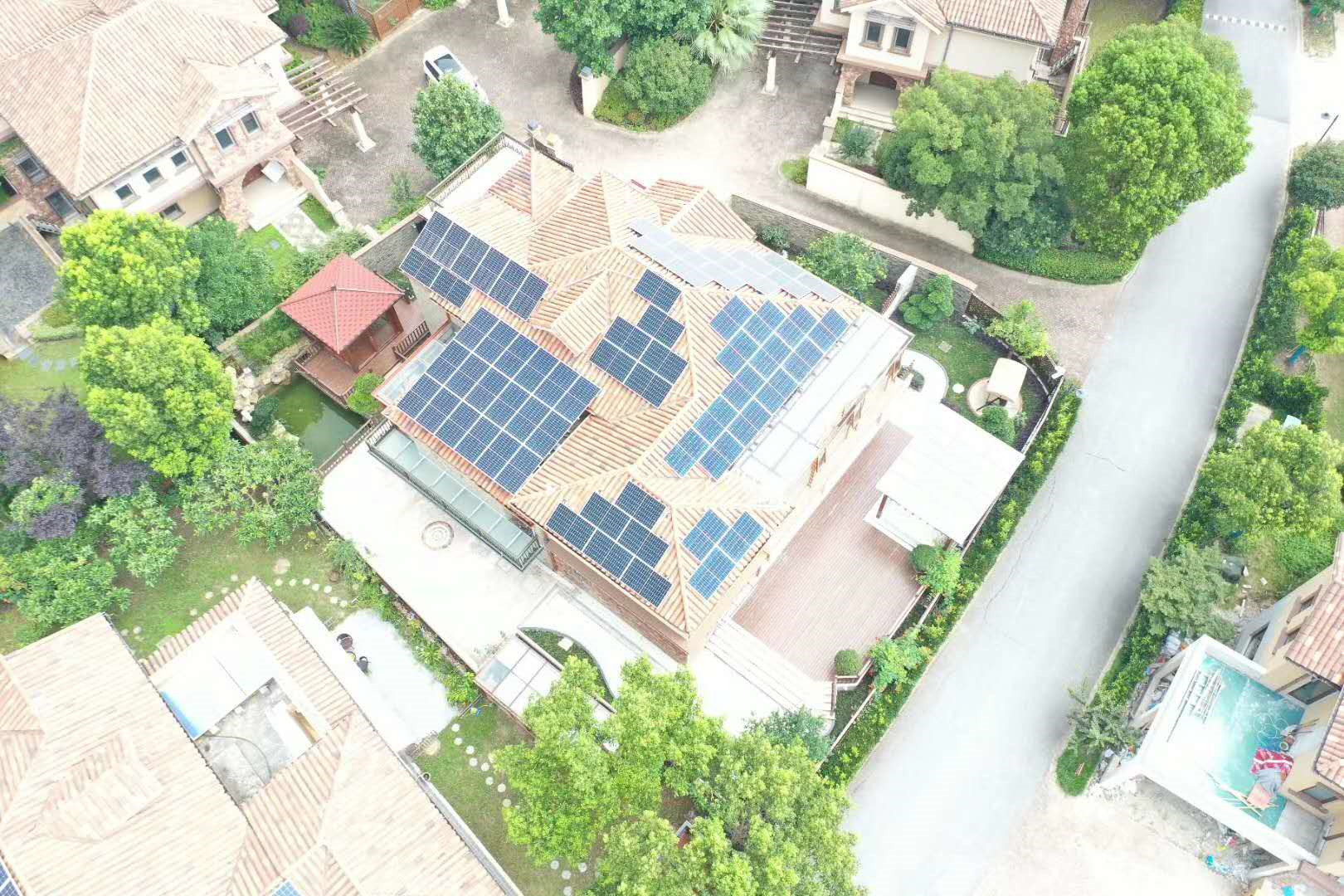 200mm 35m/S Solar PV Mounting Systems On House Hook Tile Roof Solar Mounting Bracket MRA1