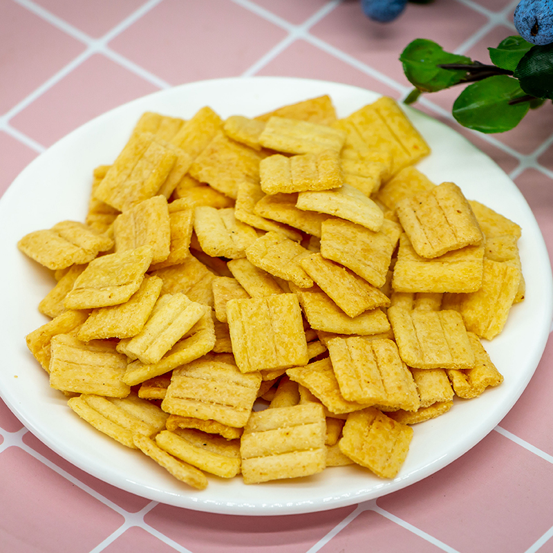 Hot sale Asian snack crayfish flavor rice crust snacks wholesale price rice crackers