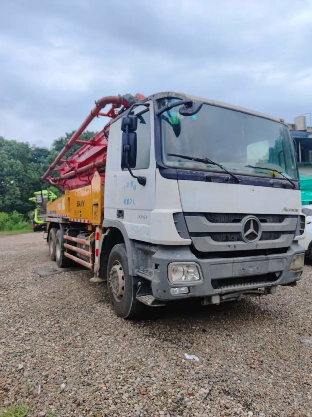 Construction Machine Concrete Pump Truck 37m Concrete Boom Pump Concrete Mixer Machine Machine Equipment