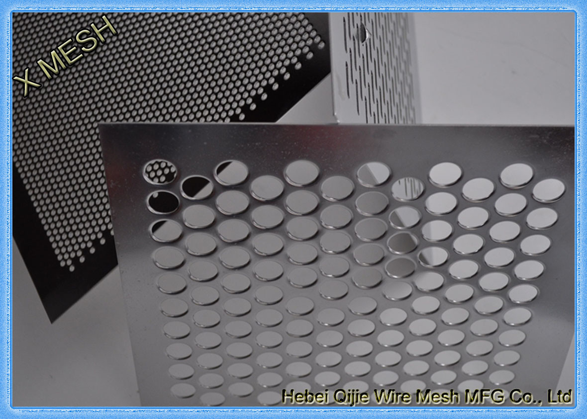 Thick Square Hole Perforated Sheet Metal Hot Dipped Galvanized 1.5mm Thickness