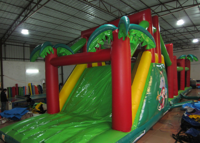 Long Monkey Theme Giant Inflatable Obstacle Courses 0.55mm PVC 17 X 4 X 5m