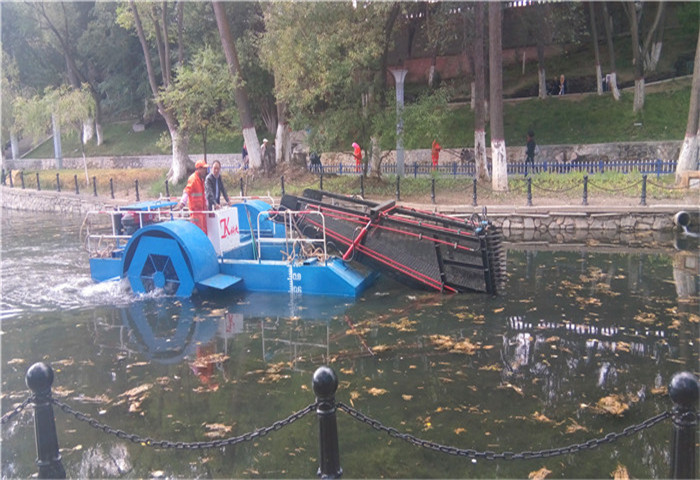 Multifunction Swamp Amphibious Excavator For River Dredging