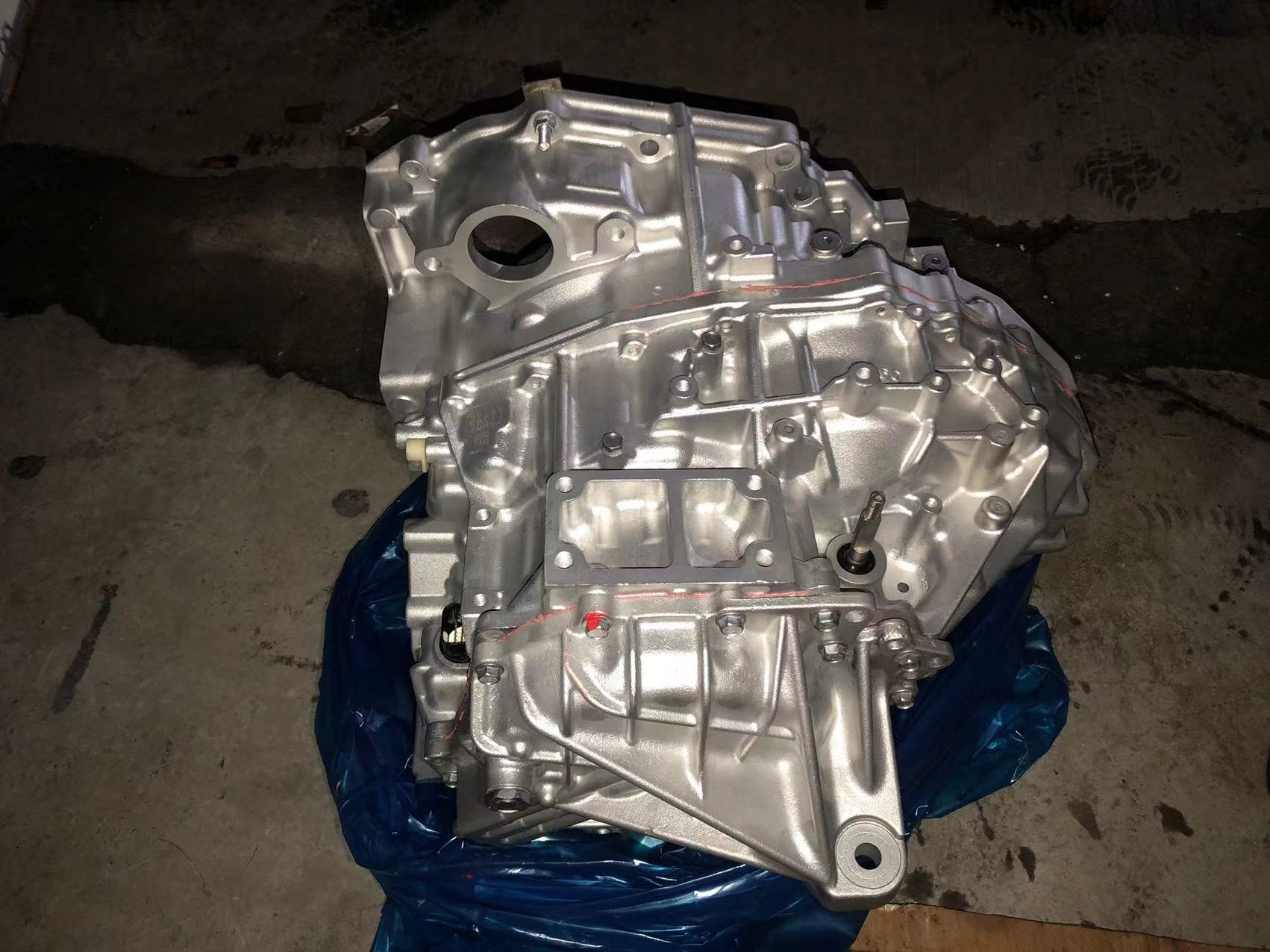 U760E Auto Gear Boxes System For Toyota Good Condition 3050048330 2WD 2.5L 2.7L