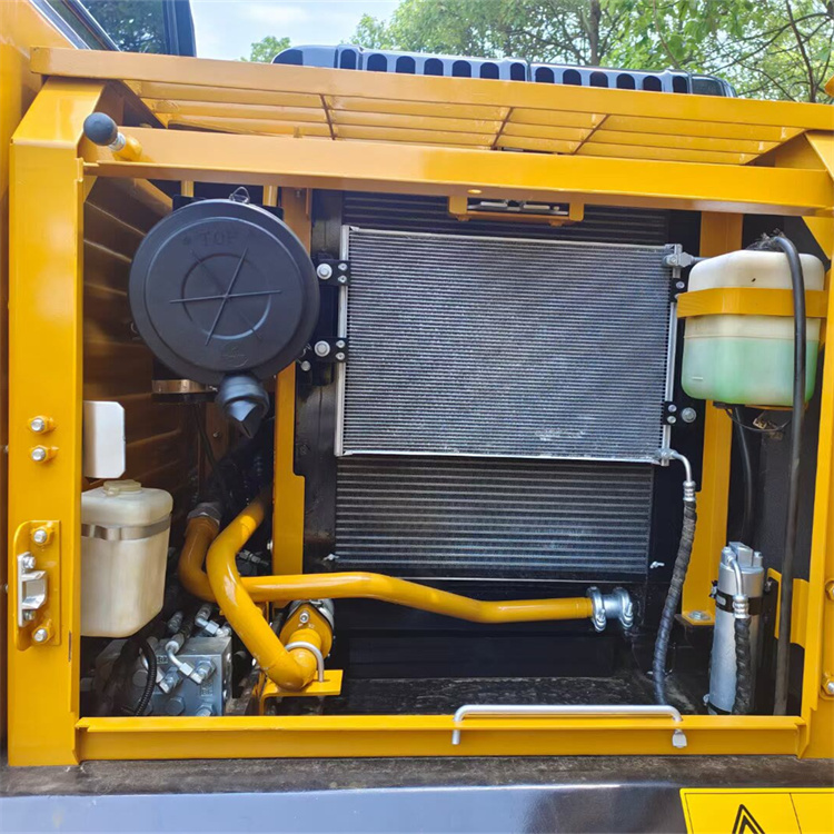Sany155 Second-hand Excavators with ISUZU Engine and 0.53 m3 Bucket Capacity in Shanghai