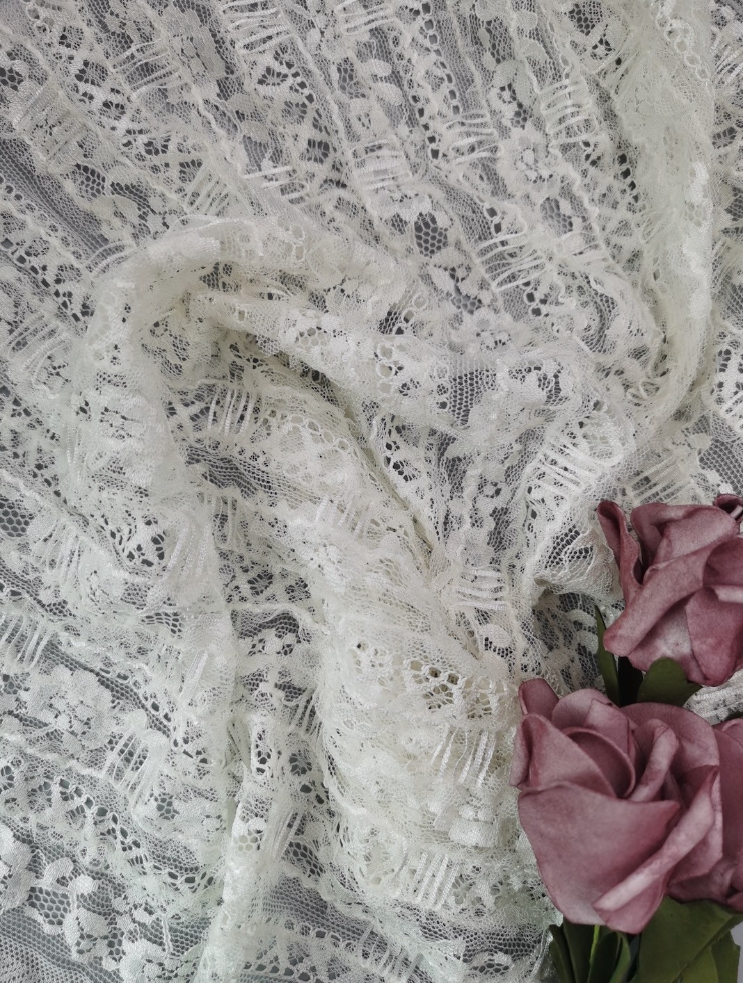 White Soft Tulle 100% Polyester Embroidered Lace Fabric 3D