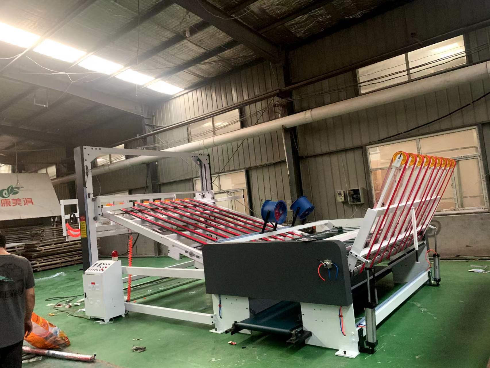 Electric Driven Single Corrugated Slitting Cutting Stacking Machine 8700*2890*3200