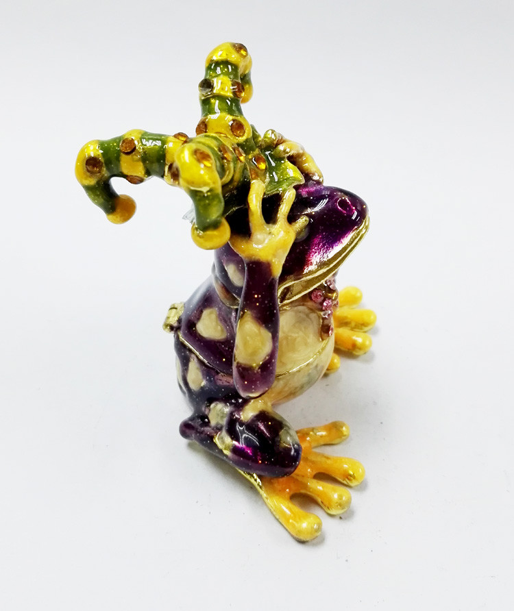 Chimbing frog hinged trinket box metal trinket box treasure box metal jewelry box