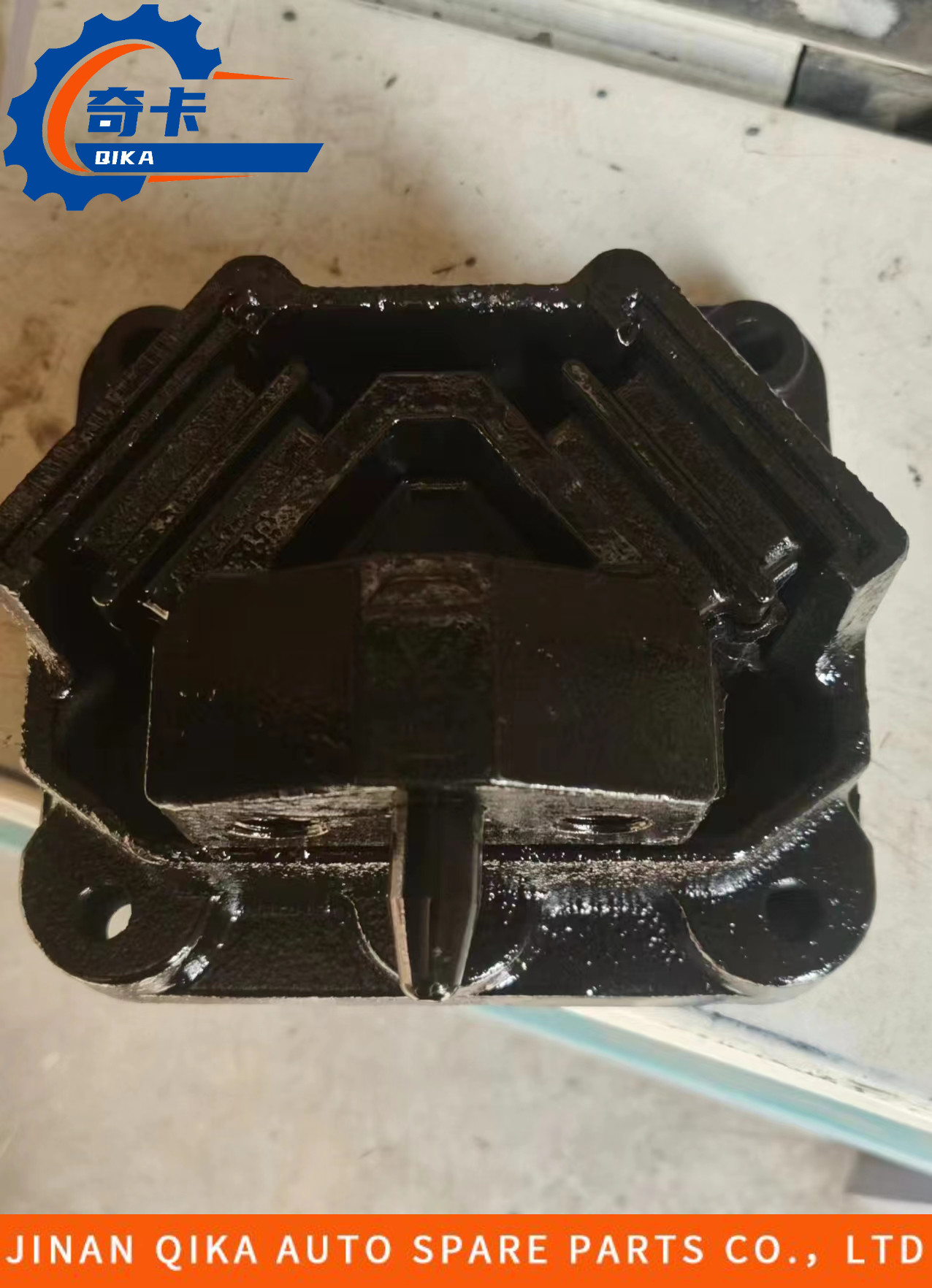 95259590115 Shacman Truck Parts Engine Rubber Support Rubber Engine Components