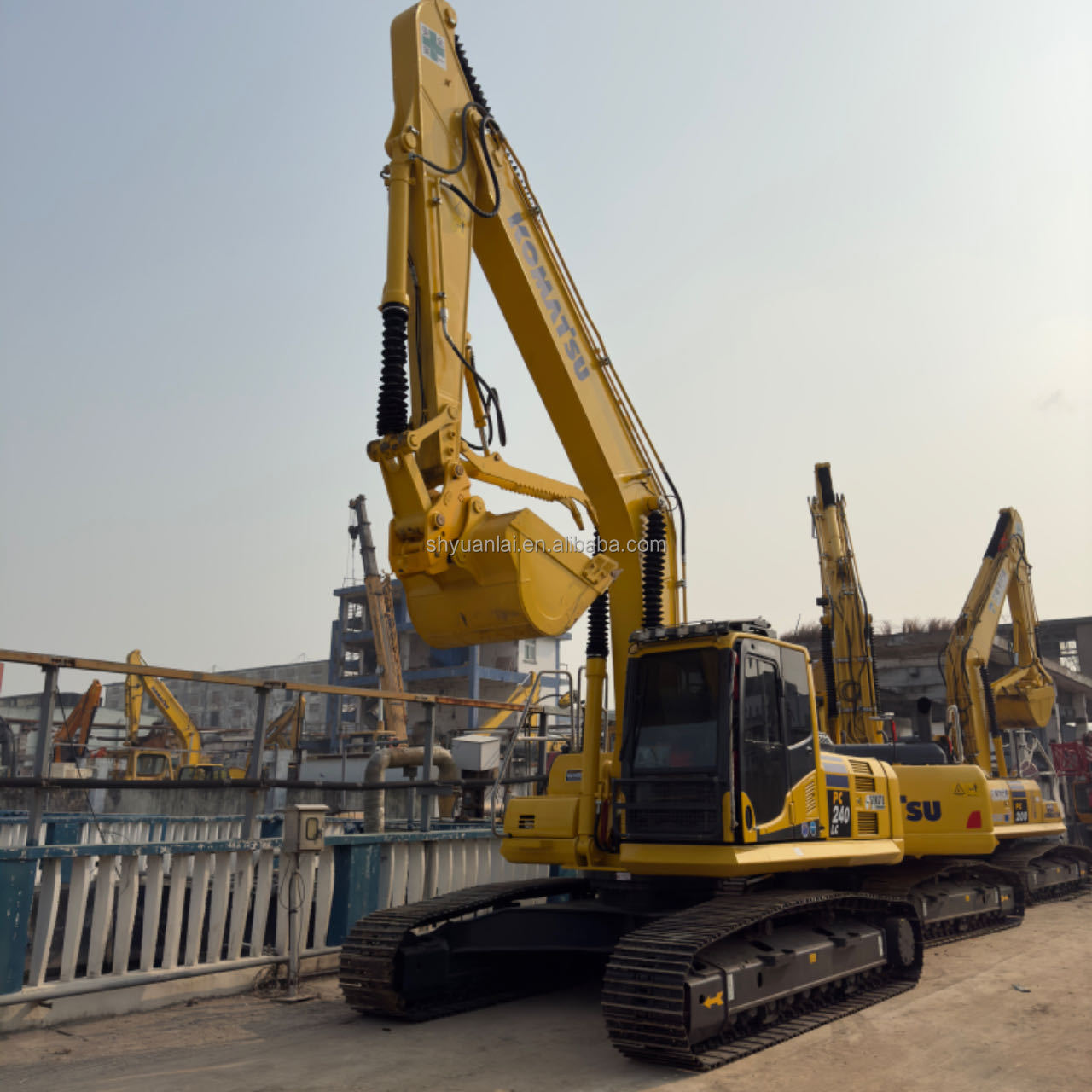 Affordable and Good Condition Used Komatsu PC240 Excavator with 0-2000 Working Hours