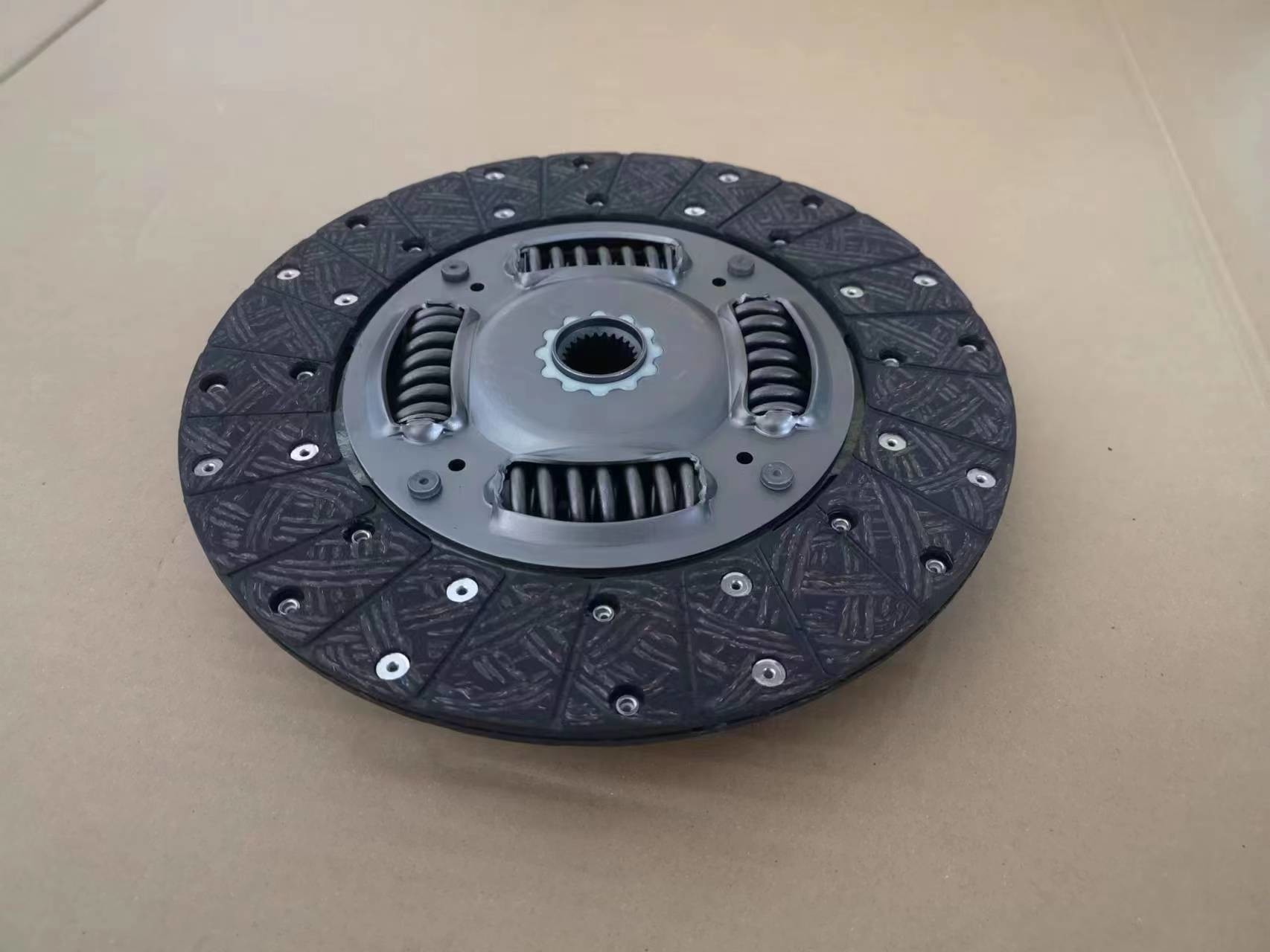 275mm Pickup Dmax Clutch Disc 8983476230 RZ4E Engine Model SUV Mux Clutch Parts MVL6N Manual Transmission