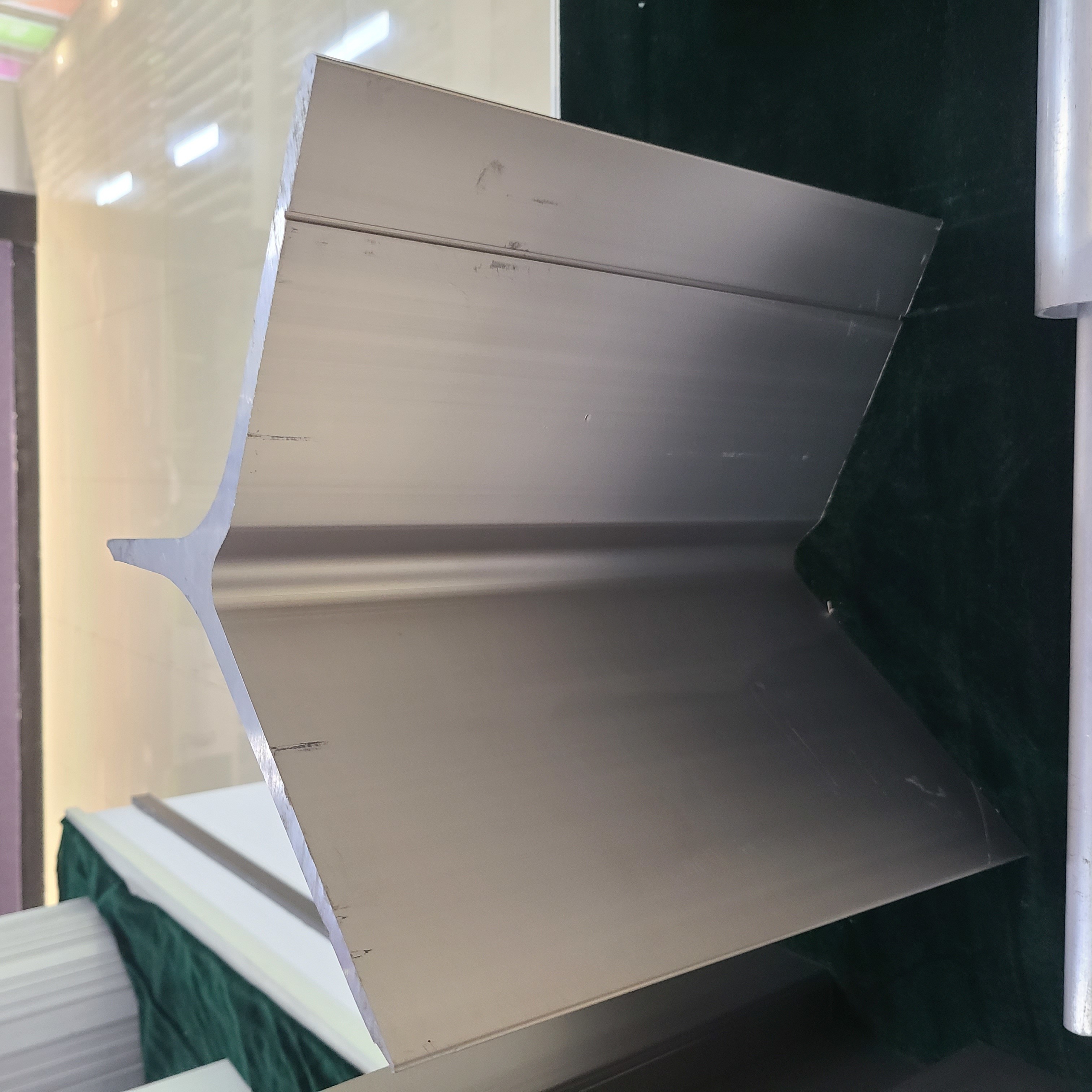 LED Strip Aluminium Extrusion Heat Sink Profiles T6 T5 Temple