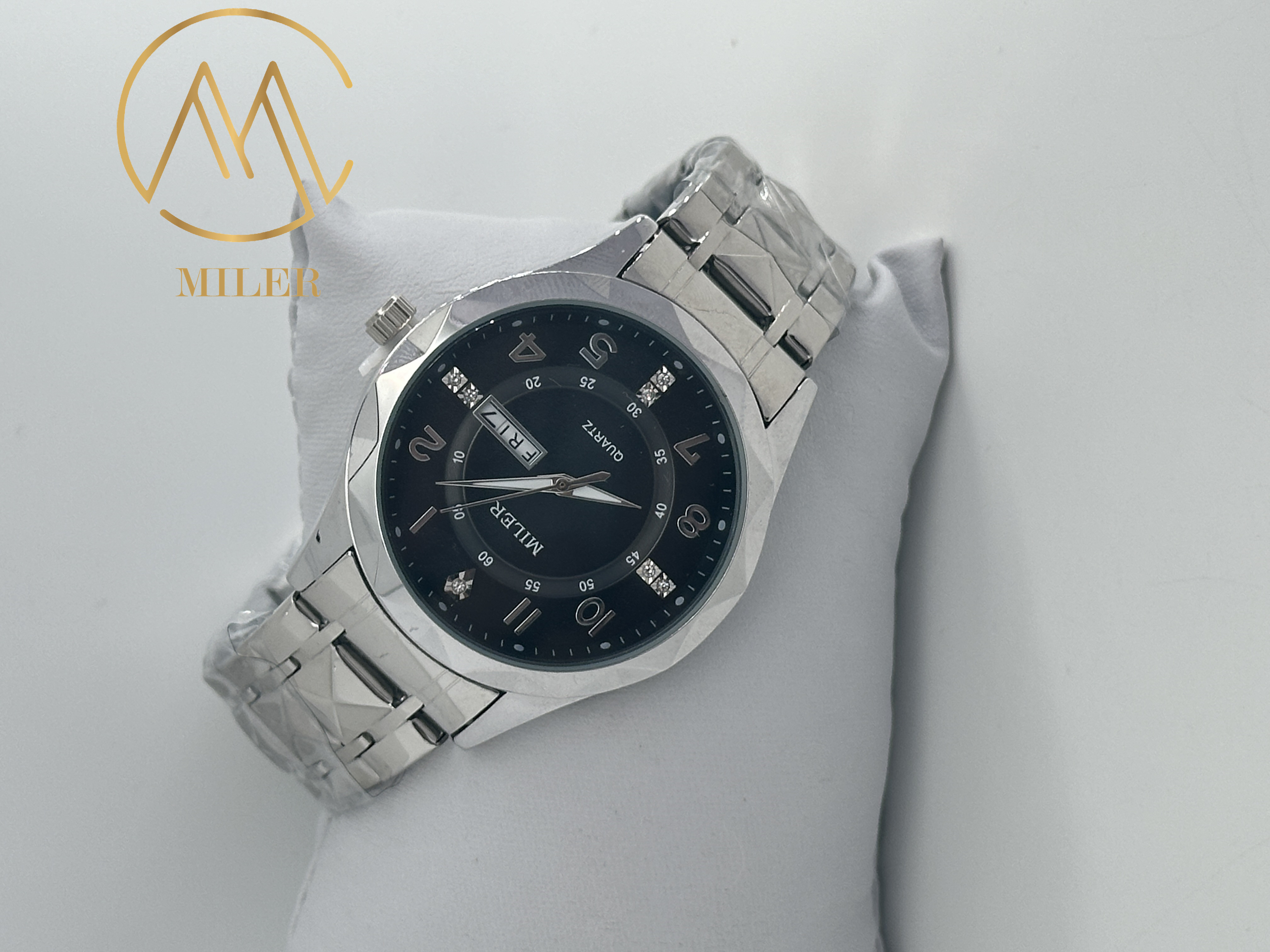 Original Quartz Waterproof Wristwatch Dual Calendar Function Watch