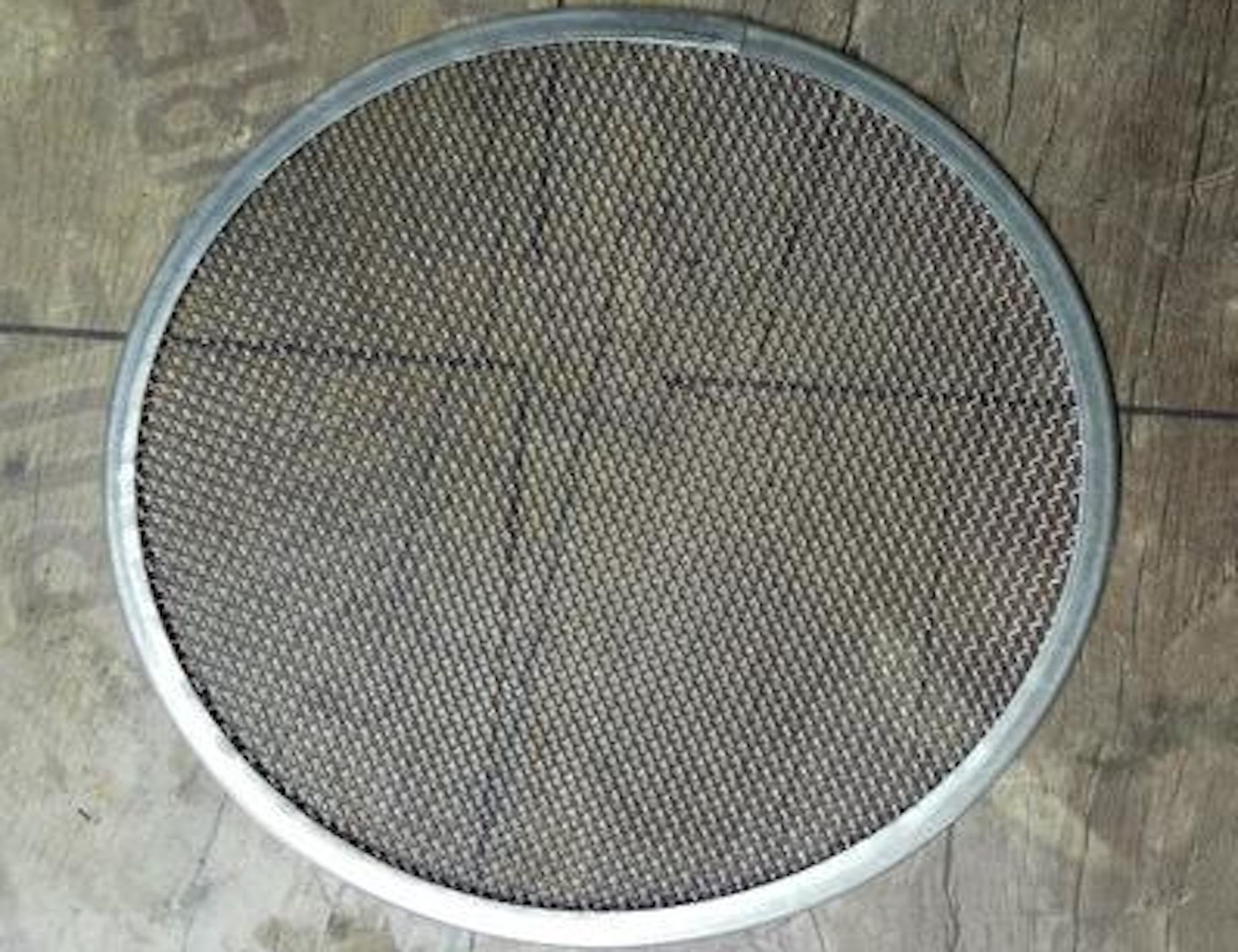Silver Filter Disc 304 Stainless Steel Wire Mesh Products Bare Edge Hemming