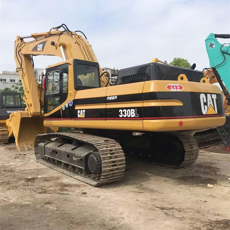 30 Ton Used Caterpillar 330BL Excavator with Original Hydraulic Cylinder in Shanghai
