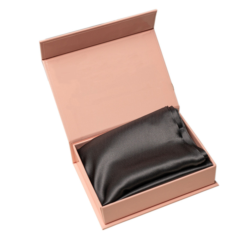 High Glossy Pink Chipboard Magnetic Closure Gift Box