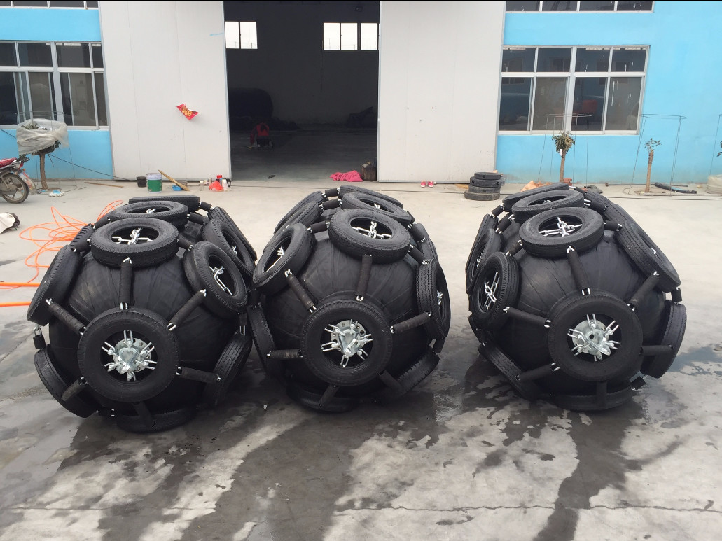 Yokohama Type Floating Pneumatic Marine Fender Ship Rubber Accessories